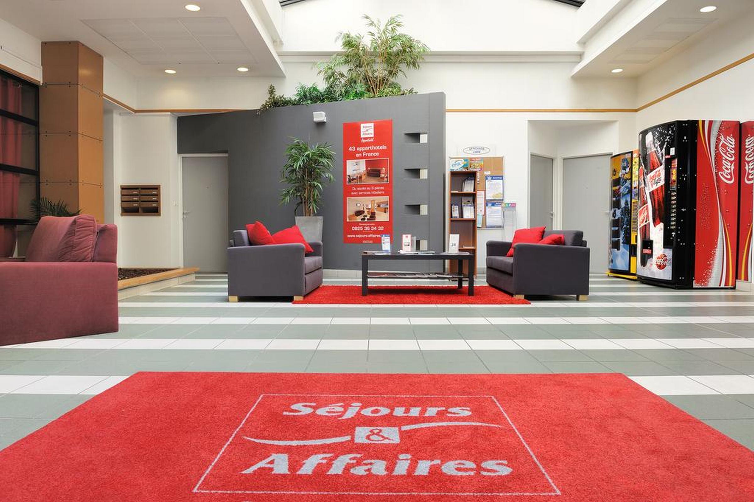 Sejours & Affaires Rennes De Bretagne Aparthotel Exterior photo